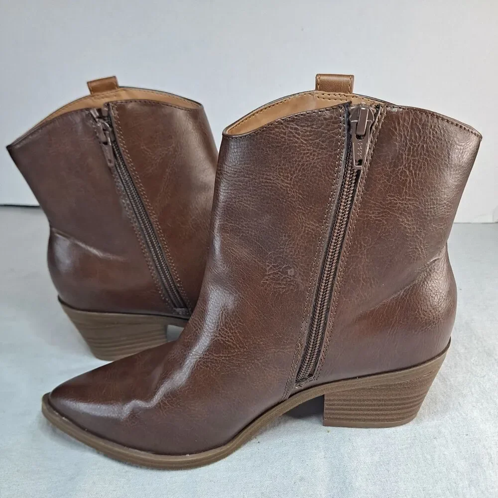 Universal Thread Marlow Booties Womens 6.5 Brown Faux Leather Pointed Toe
